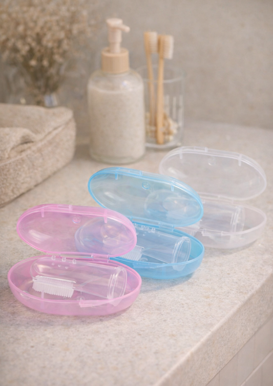 Cepillo limpiador de goma para niños.